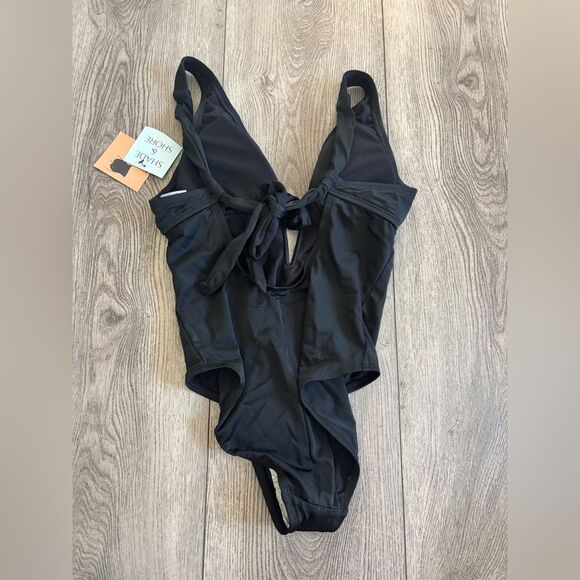 Shade & Shore Black Kids One Piece Swimsuit - Picture 2 of 7